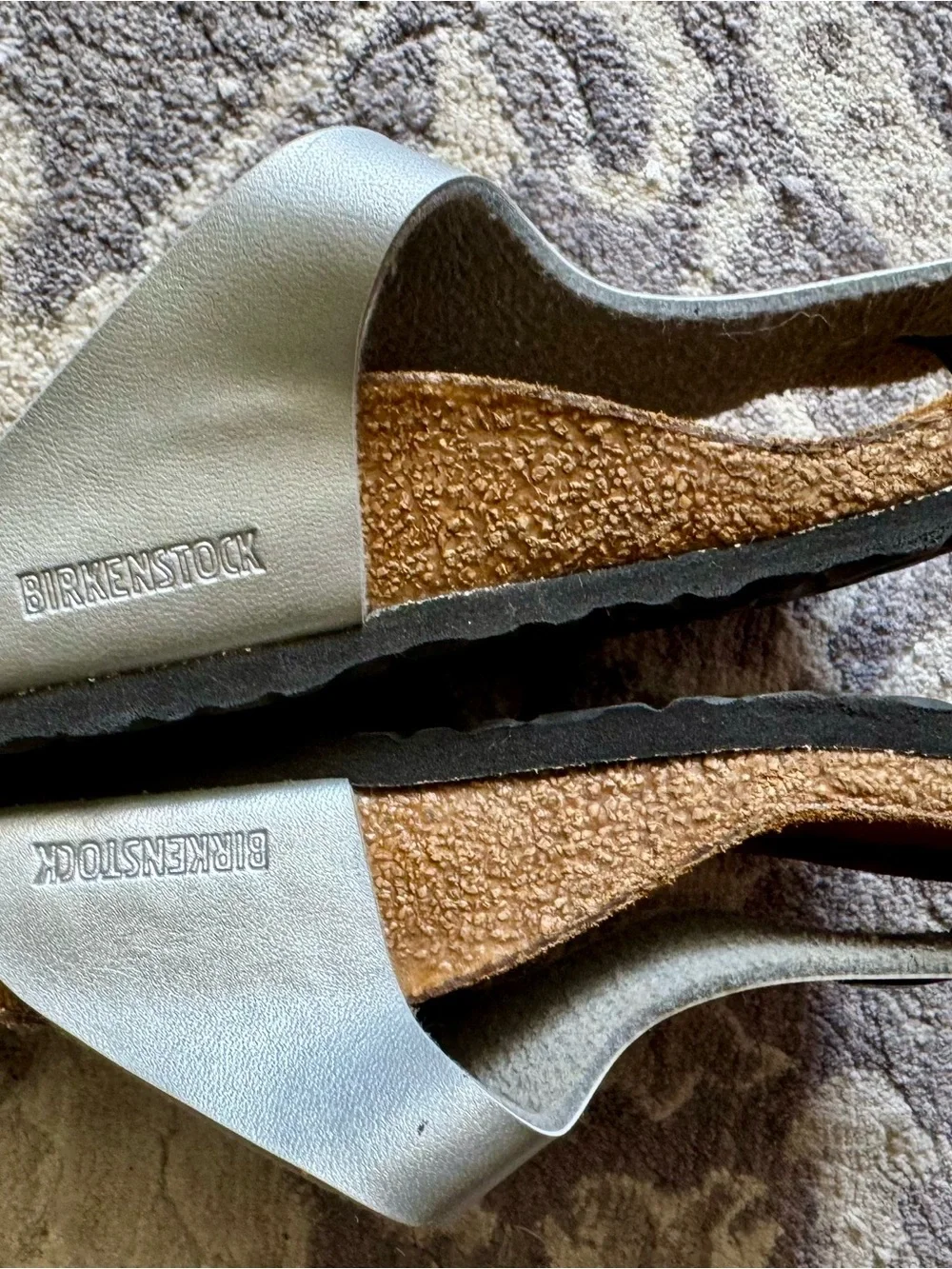 Birkenstock Silver Gizeh Thong Sandals Girls